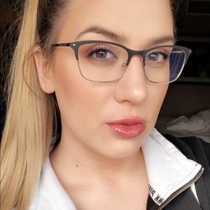 Meet your Posher, Kaelie